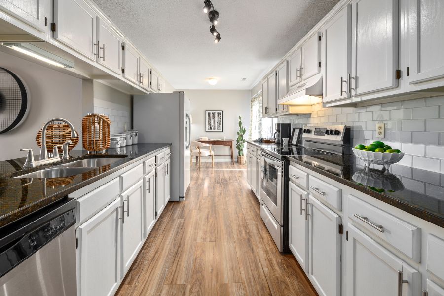 Parallel Kitchen